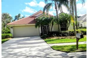 4852 SE Mariner Village Ln, Stuart, FL 34997, Sold 06/16/22