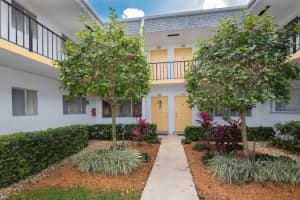 3322 Cynthia Ln APT 108, Lake Worth, FL 33461, Sold 05/02/22