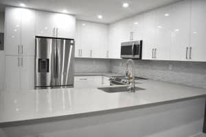 5620 NW 59th St APT 4, Tamarac, FL 33319, Sold 04/18/22