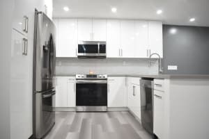 5620 NW 59th St APT 4, Tamarac, FL 33319, Sold 04/18/22