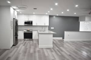 5620 NW 59th St APT 4, Tamarac, FL 33319, Sold 04/18/22