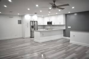 5620 NW 59th St APT 4, Tamarac, FL 33319, Sold 04/18/22