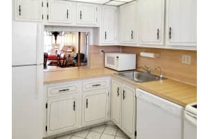 8310 Sands Point Blvd APT L306, Tamarac, FL 33321, Sold 06/15/22