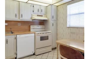 8310 Sands Point Blvd APT L306, Tamarac, FL 33321, Sold 06/15/22
