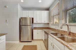 540 Amador Ln UNIT 5, West Palm Beach, FL 33401, Sold 03/28/22