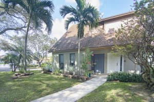 922 Sandtree Dr, Palm Beach Gardens, FL 33403, Sold 03/25/22