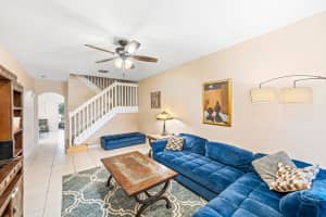 102 Spruce St, Boynton Beach, FL 33426, Sold 04/14/22