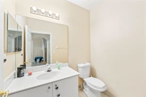 102 Spruce St, Boynton Beach, FL 33426, Sold 04/14/22