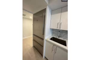 3900 Galt Ocean Dr APT 906, Fort Lauderdale, FL 33308, Sold 06/03/22