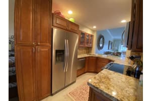 7854 Willow Springs Dr APT 1622, Lake Worth, FL 33467, Sold 03/03/22