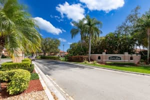 9910 Kamena Cir, Boynton Beach, FL 33436, Sold 05/03/22