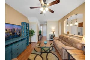 439 Rainbow Springs Terrace, Royal Palm Beach, FL 33411, Sold 03/17/22