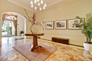 802 W Windward Way APT 206, Lantana, FL 33462, Sold 04/11/22