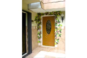 5875 SE Riverboat Dr #431, Stuart, FL 34997, Sold 05/02/22