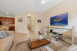 4036 Kingston Ln, Palm Beach Gardens, FL 33418, Sold 05/02/22