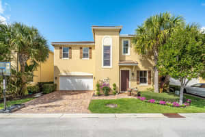 3669 Wolf Run Ln, Boynton Beach, FL 33435, Sold 04/15/22