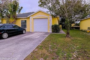 3719 Nyack Ln, Lake Worth, FL 33463, Sold 04/12/22