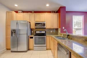 8039 Bellagio Ln, Boynton Beach, FL 33472, Sold 03/25/22