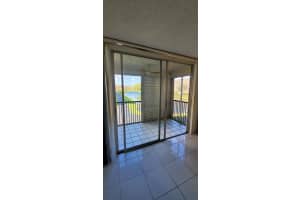 7750 NW 50th St APT 202, Lauderhill, FL 33351, Sold 03/23/22