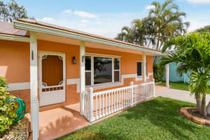 139 Village Cir, Jupiter, FL 33458, Sold 03/25/22