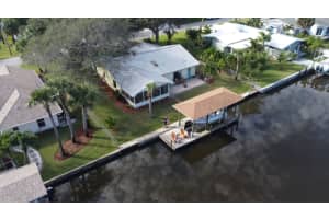 304 Beverly Court Melbourne Beach, FL 32951 Sold 05/17/22