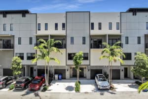 172 SE 4th Terrace, Pompano Beach, FL 33060, Sold 02/24/22