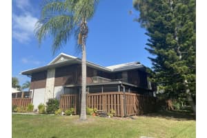 3204 SE Guinevere Ln, Port St. Lucie, FL 34952, Sold 04/20/22