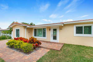 500 NW 13th Ave, Boca Raton, FL 33486, Sold 03/18/22