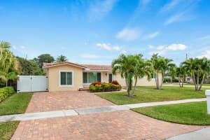 500 NW 13th Ave, Boca Raton, FL 33486, Sold 03/18/22