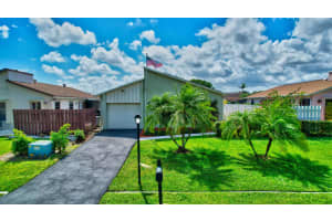 5102 Mirror Lakes Blvd, Boynton Beach, FL 33472, Sold 04/05/22