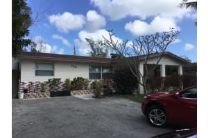 MLS# R10779288, West Palm Beach, Florida 33413