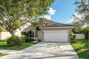 6554 Spring Meadow Dr, Greenacres, FL 33413, Sold 05/04/22