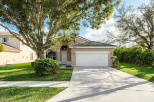 6554 Spring Meadow Dr, Greenacres, FL 33413, Sold 05/04/22