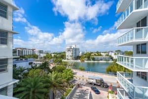 2457 Collins Ave APT 605, Miami Beach, FL 33140, Sold 05/23/22