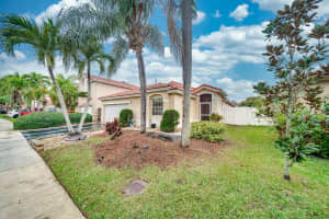 MLS# R10779338, Weston, Florida 33326