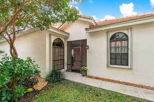 165 Sherwood Forest Dr, Delray Beach, FL 33445, Sold 04/14/22