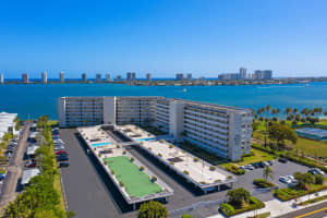 801 Lake Shore Dr APT 616, West Palm Beach, FL 33403, Sold 04/12/22