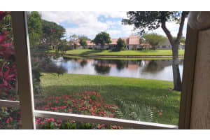 7682 Coral Lake Dr, Delray Beach, FL 33446, Sold 04/04/22