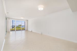 3901 S Flagler Dr APT 505, West Palm Beach, FL 33405, Sold 05/06/22