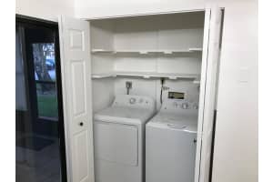 1 Mahoris Dr, Royal Palm Beach, FL 33411, Sold 04/04/22