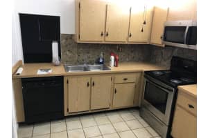 1 Mahoris Dr, Royal Palm Beach, FL 33411, Sold 04/04/22