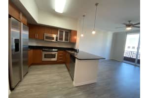 600 S Dixie Hwy APT 807, West Palm Beach, FL 33401, Sold 04/13/22