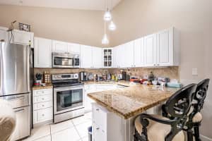 5672 Golden Eagle Cir, Palm Beach Gardens, FL 33418, Sold 03/24/22