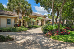 7831 SE Little Harbor Dr, Hobe Sound, FL 33455, Sold 04/12/22