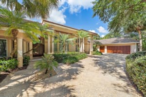 7831 SE Little Harbor Dr, Hobe Sound, FL 33455, Sold 04/12/22