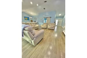 9393 Laurel Green Dr, Boynton Beach, FL 33437, Sold 04/28/22