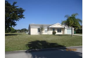 1881 SE Rainier Rd, Port St. Lucie, FL 34952, Sold 03/28/22