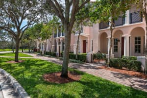 8314 NW 7th Ct, Boca Raton, FL 33487, Sold 03/31/22