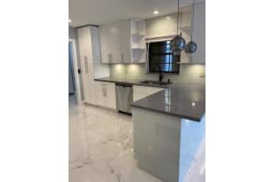 4630 Sherwood Forest Dr, Delray Beach, FL 33445, Sold 04/18/22