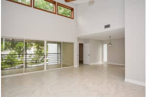 6125 Old Court Rd APT 234, Boca Raton, FL 33433, Sold 03/29/22